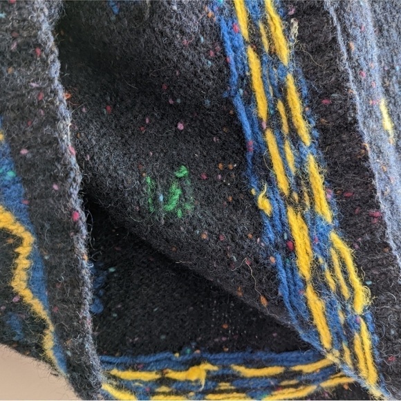 The Limited Sweater Vintage American Collection Wool Cropped Pac-Man Graphic - S - Picture 11 of 13